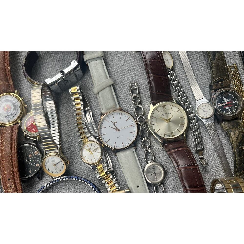 36 Assorted Mens & Womens Watches Untested Vintage Gold Silver Mix Tone Metal - Picture 3 of 12